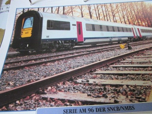 Fatti ferroviari treni ad - ferroviari,