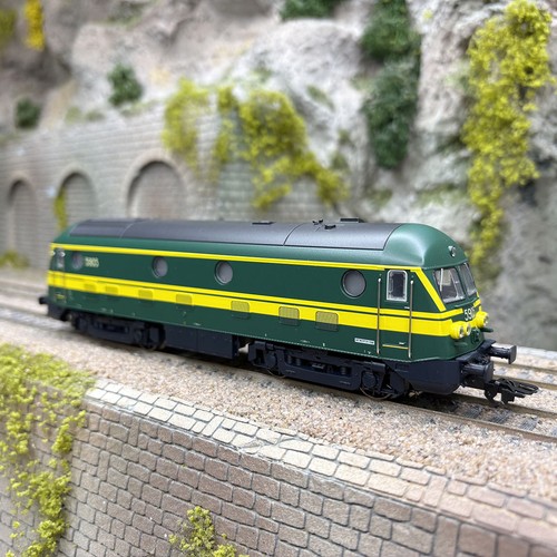Locomotive diesel 5905 - diesel, n°5905
